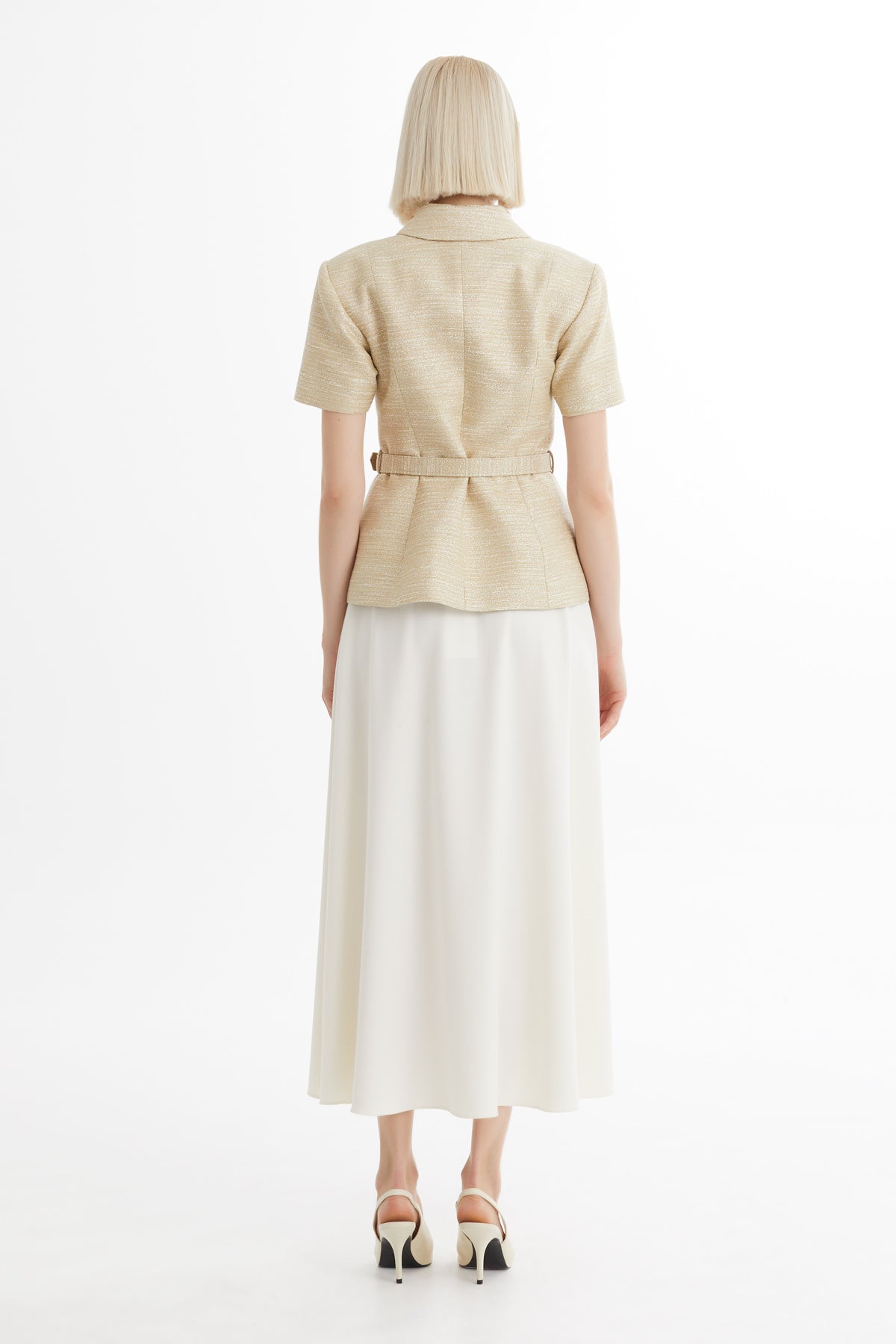 Kısa Kollu Ceket Ve Volanlı Etekli Bej Takım