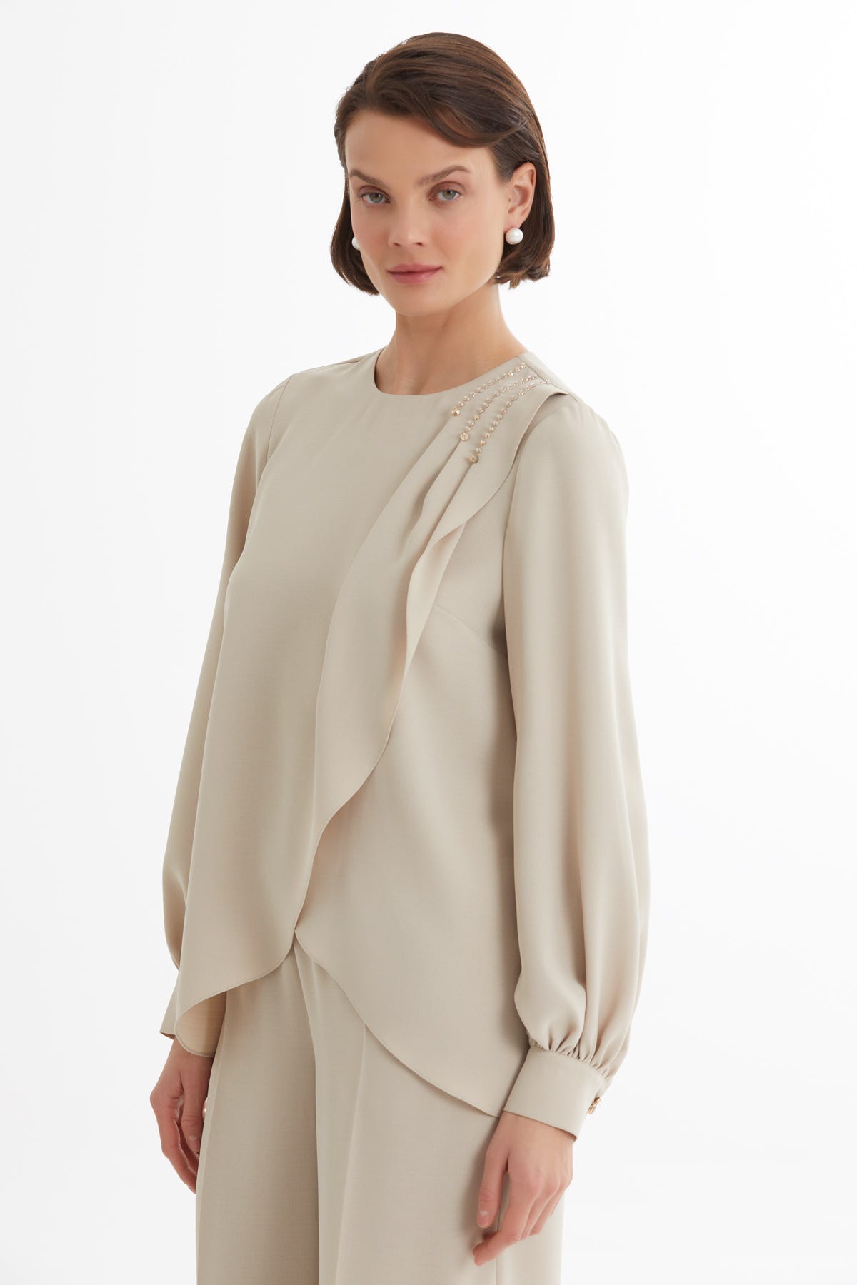 Bej Asimetrik Bluz Pantolon Takım