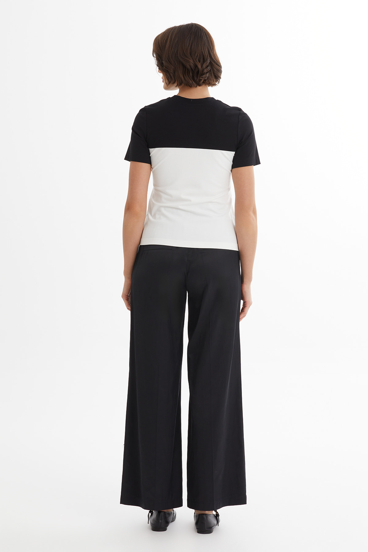 Nakış Ve İşlemeli Ekru T-Shirt