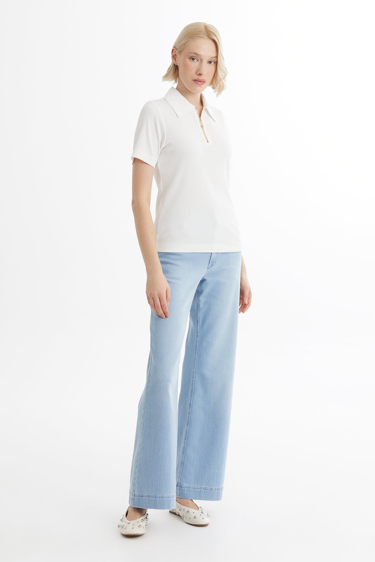 Fermuarlı Kısa Kollu Ekru Bluz