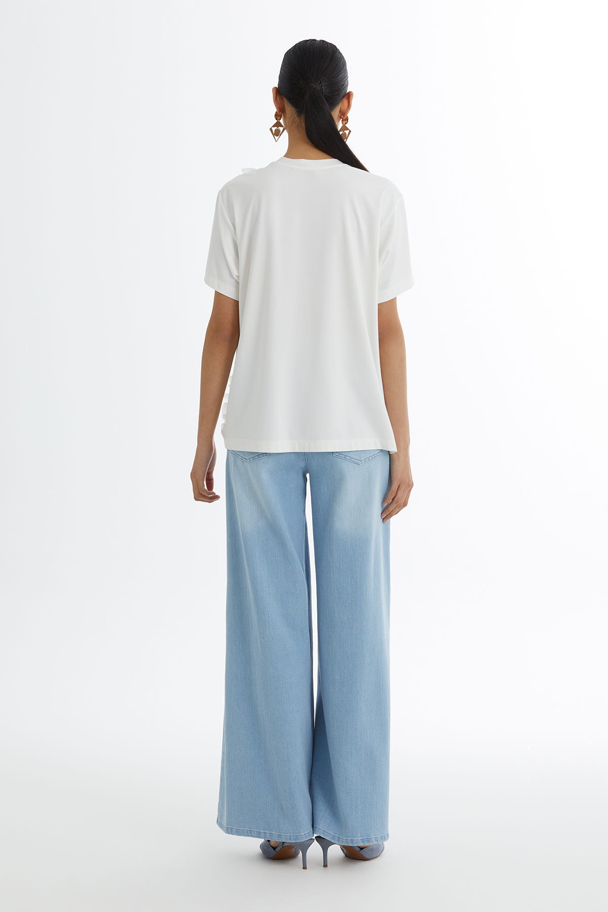 Tül Şerit Aksesuarlı Ekru T-Shirt