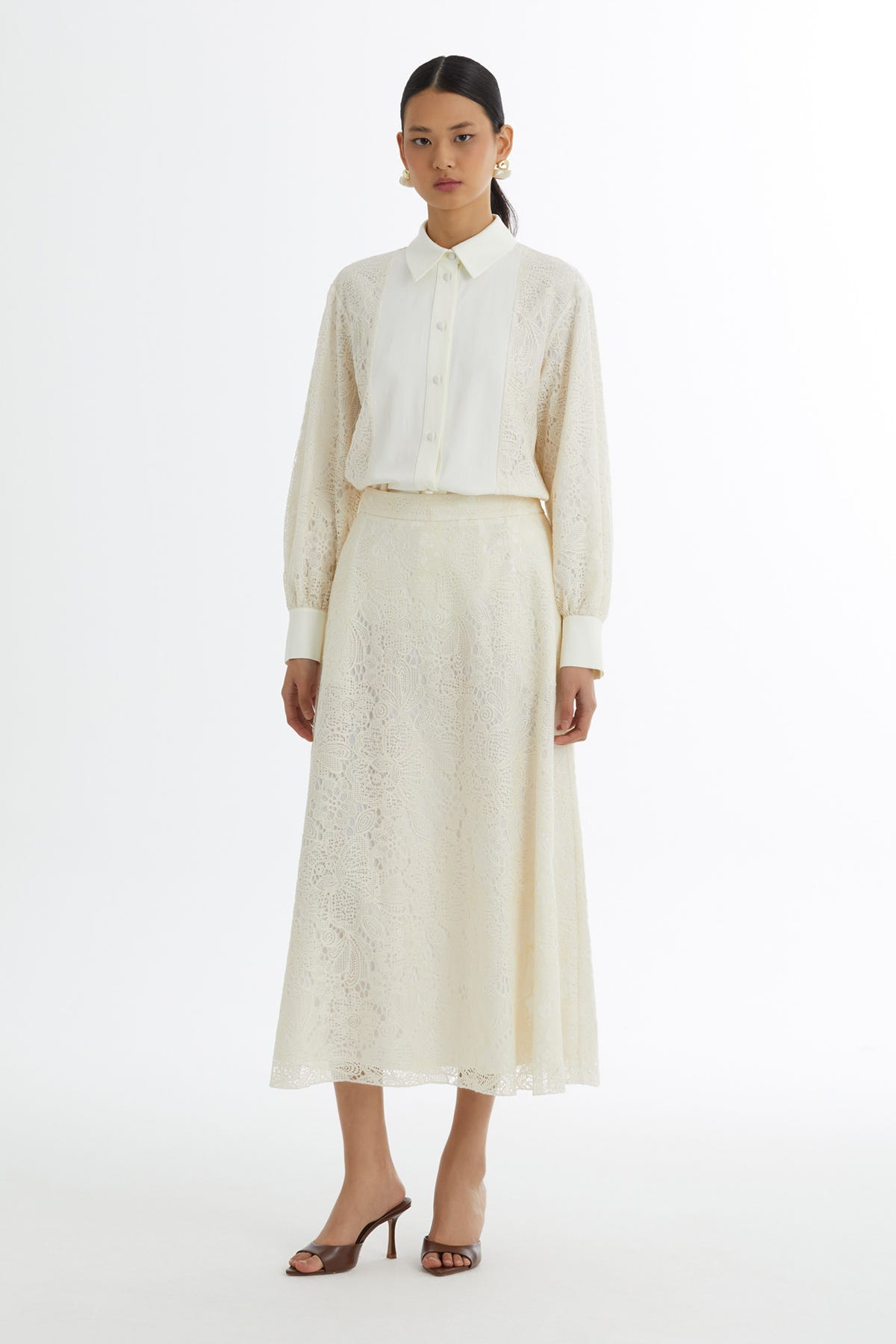 Desenli Volanlı Ekru Etek