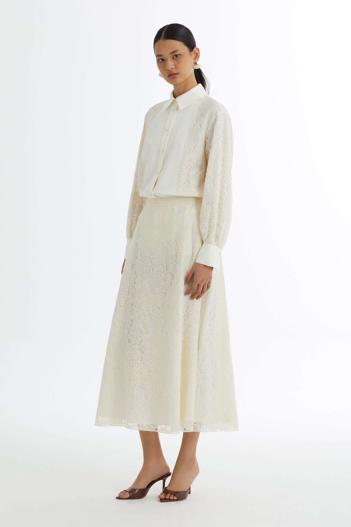 Desenli Volanlı Ekru Etek