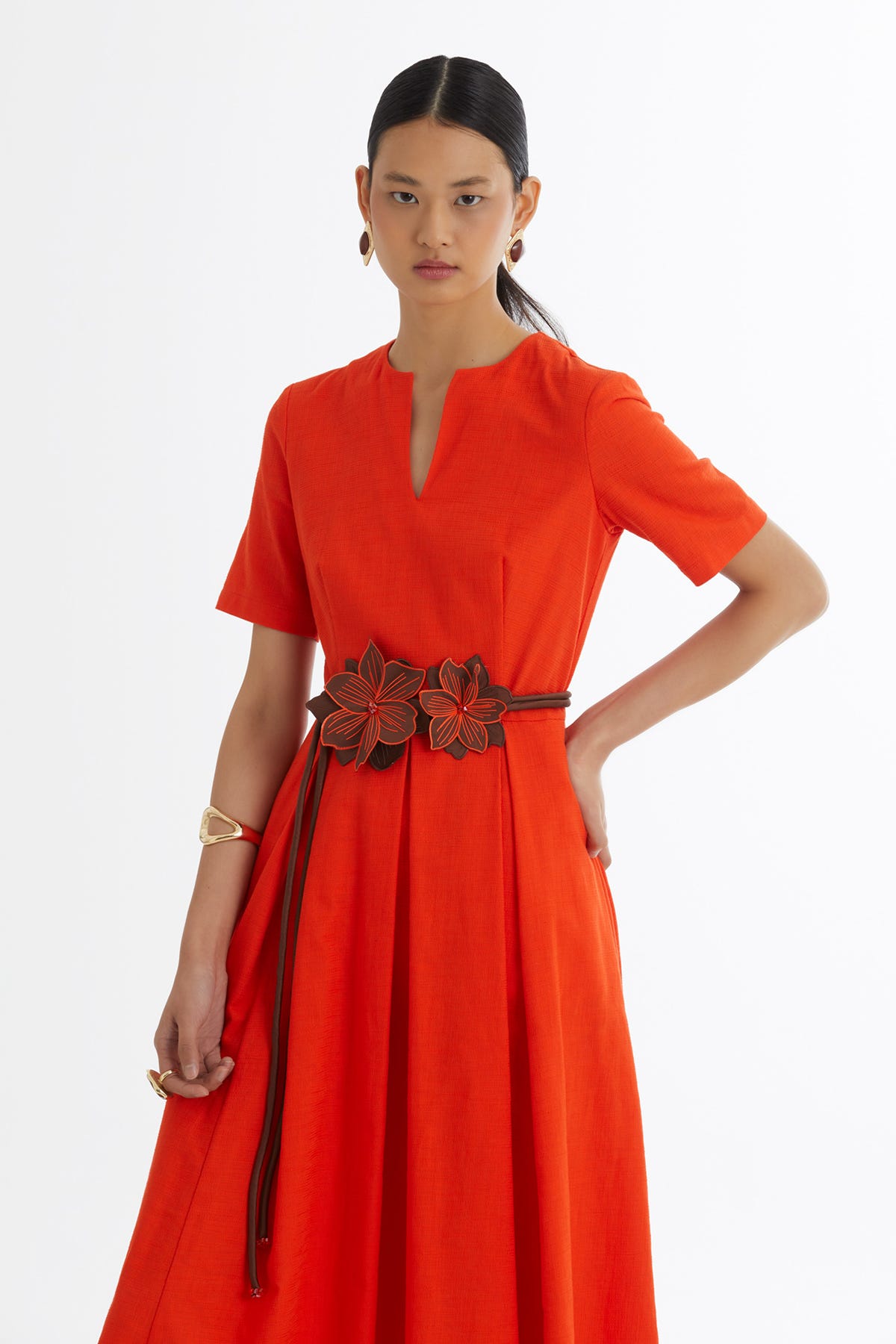 Çiçekli Kordon Kemerli Kırmızı Elbise