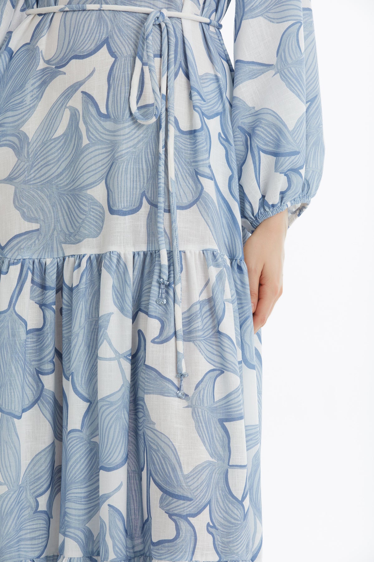 İşleme Detaylı Desenli Mavi Elbise