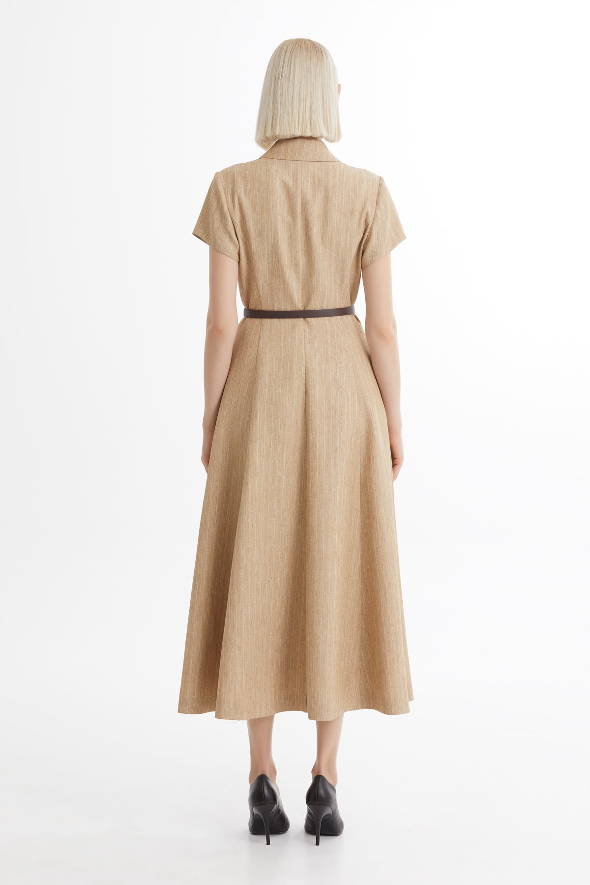 Kemerli Volanlı Kahverengi Elbise