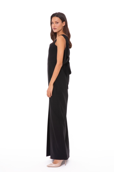 Gizia Back Bow Detailed Long Black Evening Dress with Thick Straps. 1